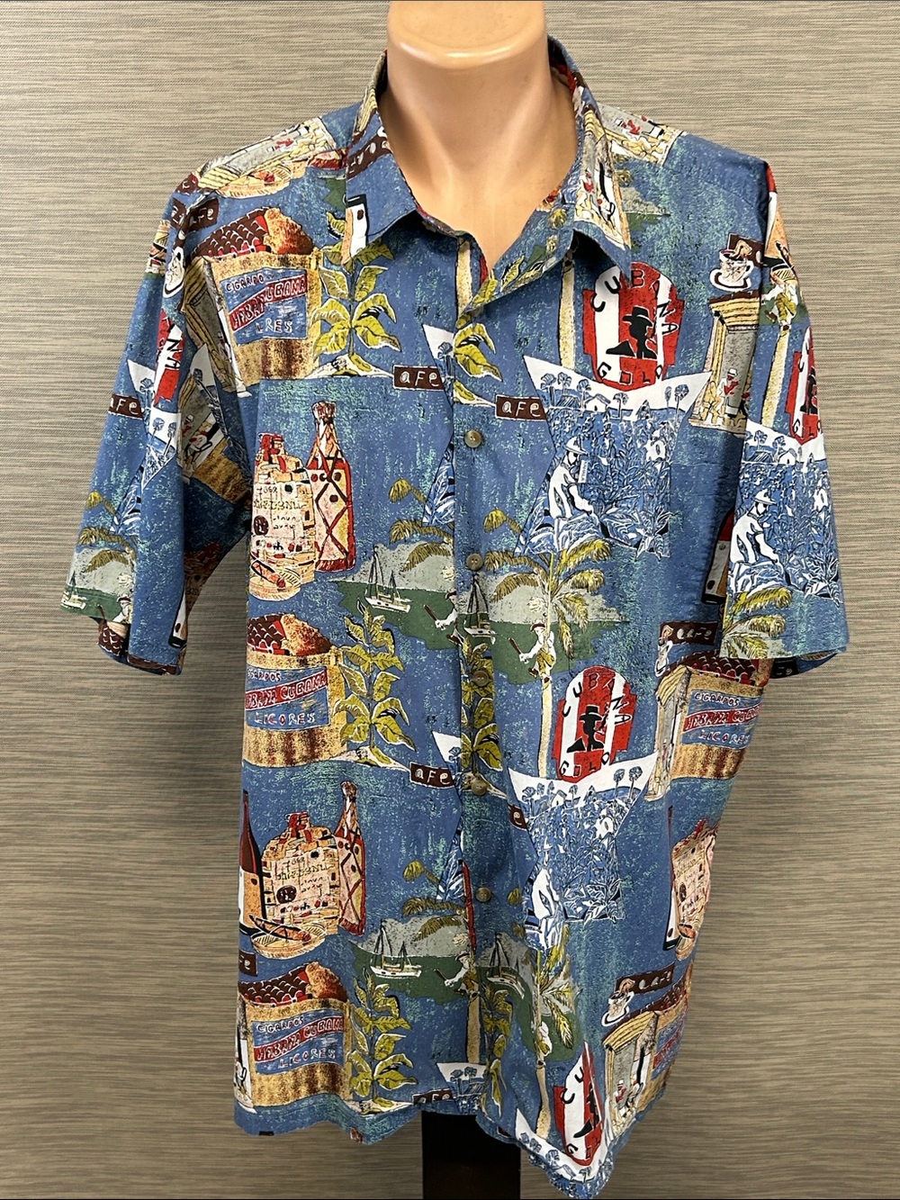 Kahala men's Hawaiian shirt.  XXL